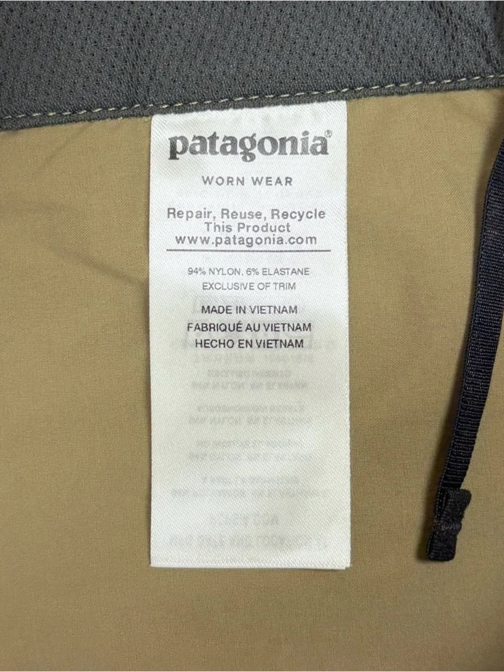 Patagonia Pants Mens 30x30 Tan Quandary Cargo Utility Tech Outdoor Hiking Trail